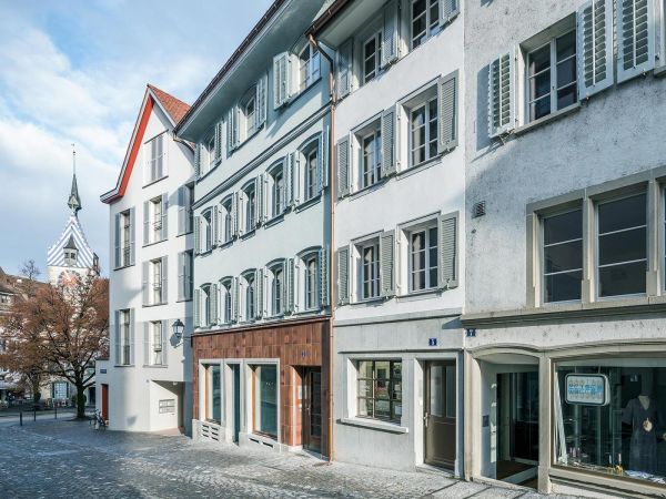 Kolinplatz, Zug