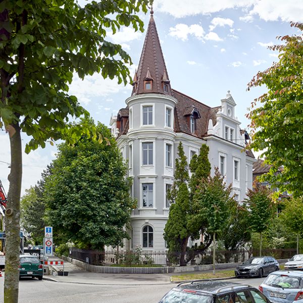 Umbau und Sanierung Mehrfamilienhaus